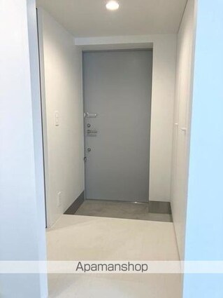 コージーコート四谷坂町[1R/30.84m2]の玄関
