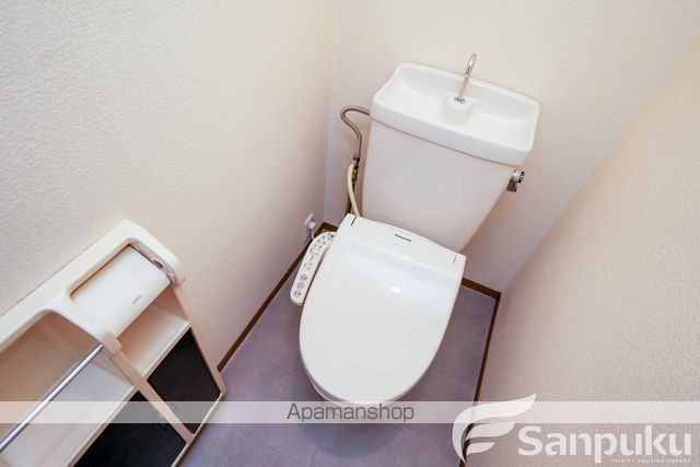 ステーションハウス久米III A棟の内装写真