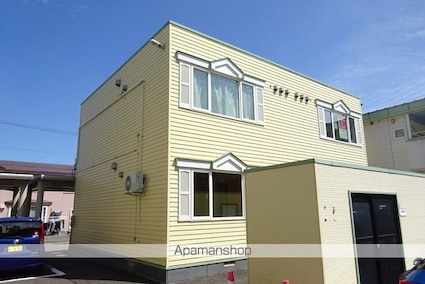 ウエスト２１５[1LDK/36.66m2]の外観1