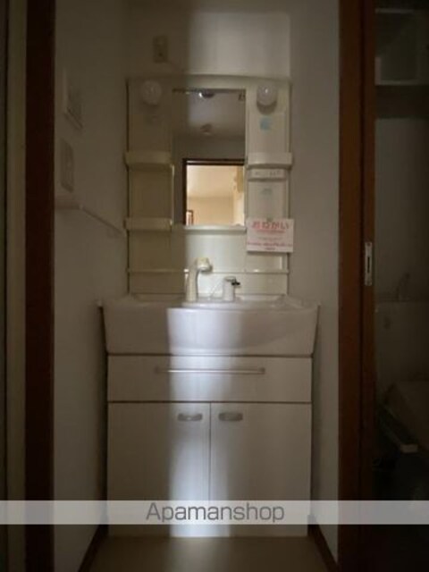 香川県高松市栗林町１丁目[1K/25.06m2]の洗面所