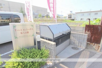 香川県高松市郷東町[1R/32.9m2]の共用部3