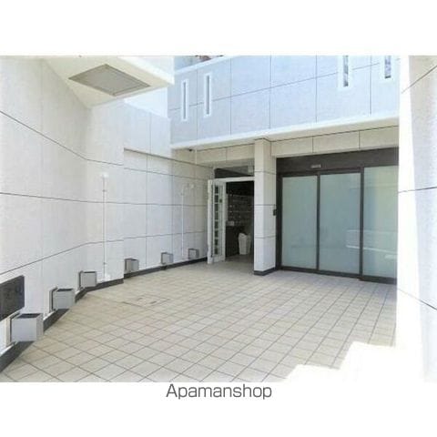 ボノエールメゾンの玄関写真