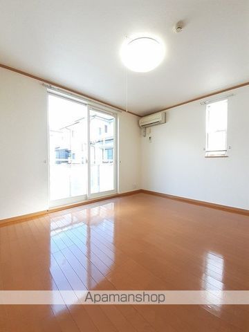 伊予鉄道横河原線 いよ立花駅 徒歩22分 2階建 築22年の内装写真