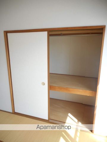 ファイン南6条の内装写真
