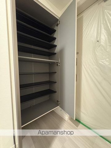 スプランディッド上本町WESTの内装写真