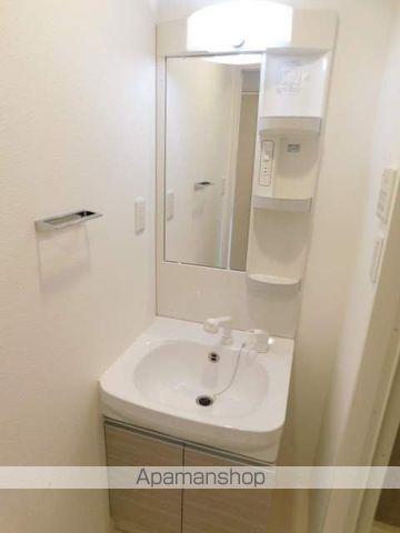 スプランディッド新大阪IIIの内装写真
