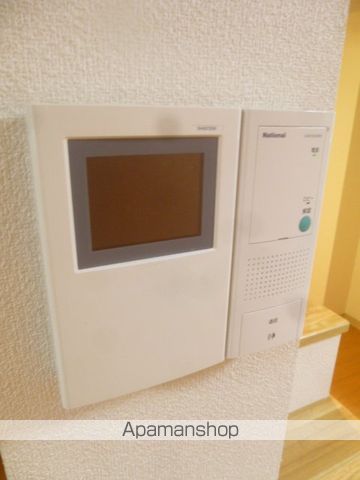 サテライトターミナル B棟の内装写真