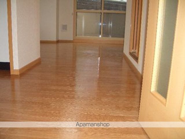 キングスコート桑津の内装写真