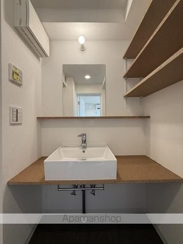 trias237の内装写真