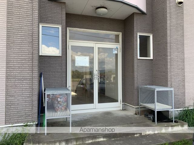 アルム桔梗の玄関写真