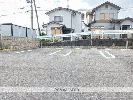 Ｆｏｒｚａ　ＤＫⅠ[1LDK/50.89m2]の駐車場