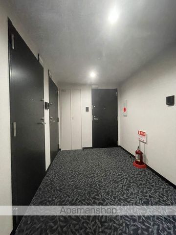 ラグジースペース栄通10の内装写真
