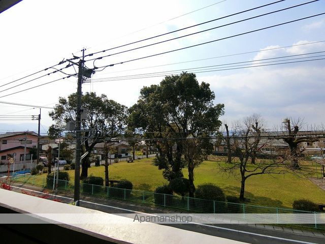 フリューゲル年見のその他写真
