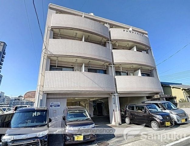 クレセントハイツの外観写真