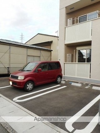 アドバンス[1K/31.7m2]の駐車場1