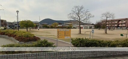 ロイヤルコート川西Ａ・Ｂ[3DK/53.73m2]の周辺5