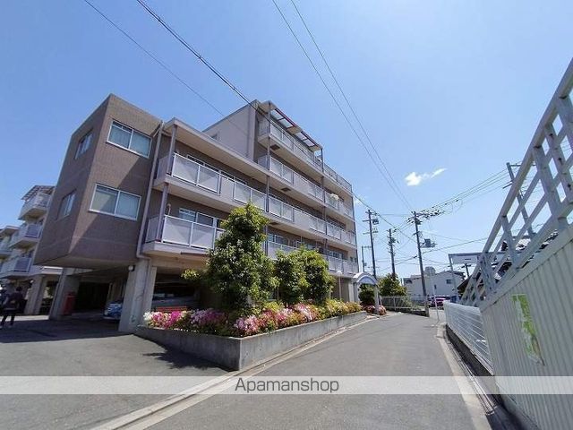 イーストヴィレッジ宮の前の外観写真