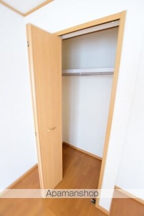 スウィート　レジデンスＢ[1LDK/46.52m2]の収納