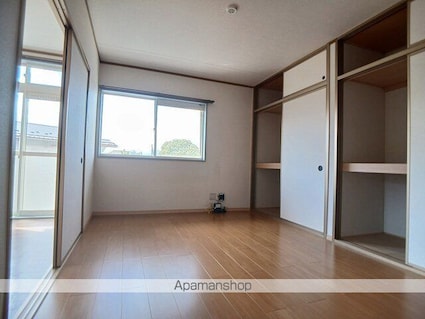 メゾンコンフォールⅡ[2DK/40.57m2]のリビング・居間2