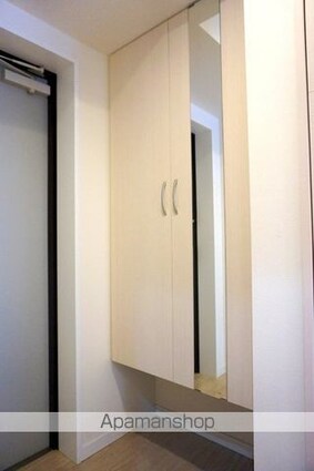 Ｆｉｔｓ　Ｇａｒｄｅｎ[1LDK/47.5m2]の玄関