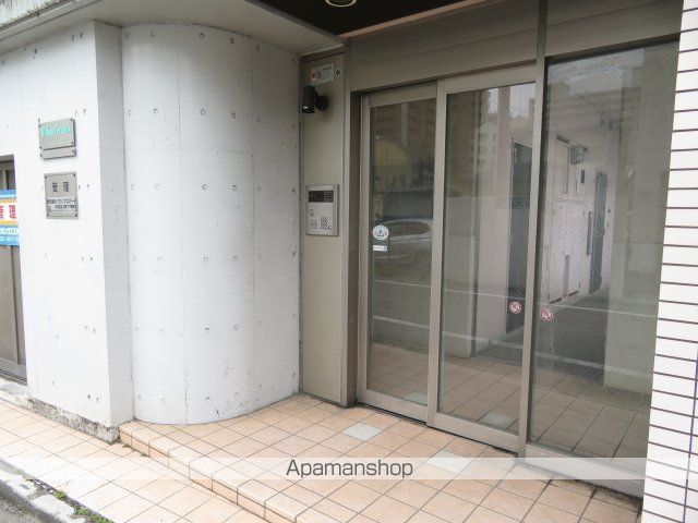 アーバンテラスの玄関写真