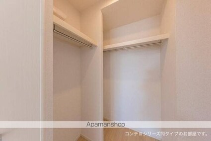 モア[1LDK/40.13m2]の収納