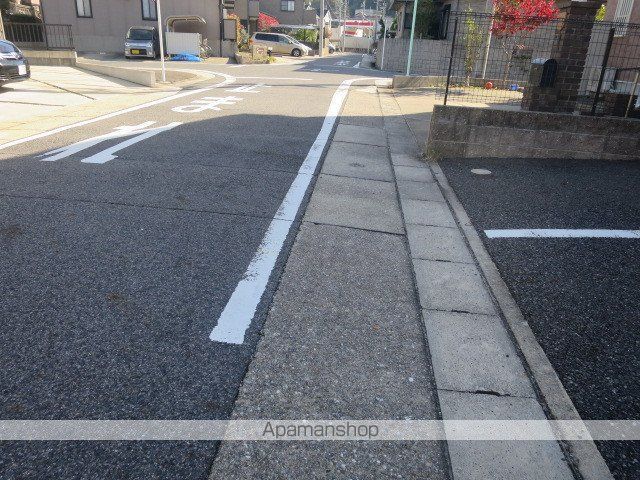 ブルームのその他写真