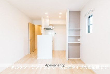 広島県三原市宮浦５丁目[1DK/38.81m2]のリビング・居間