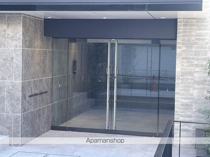 アジュールテラス目黒八雲[1DK/25.13m2]の駐車場