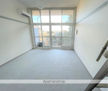 レオパレスＡＯＫＩ[1K/26.49m2]のリビング・居間