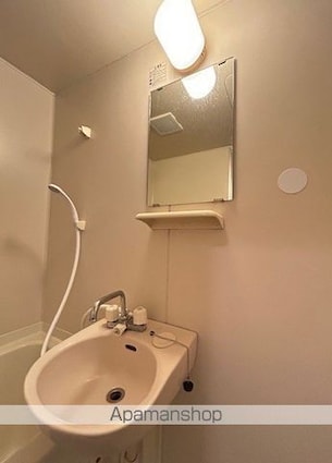 メゾン・ド・コート[1R/30m2]の洗面所