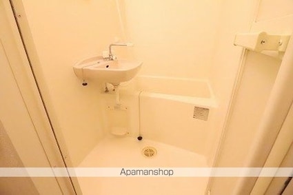 レオパレス狭山ヶ丘[1K/19.87m2]のバス