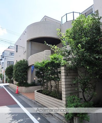 レジダンス・イン・三軒茶屋[1R/16.4m2]の外観4