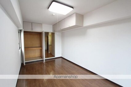 ファーイーストⅡビル[1K/26.38m2]のリビング・居間