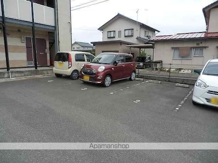 レオパレスエーデルヴァイス[1K/23.18m2]の駐車場