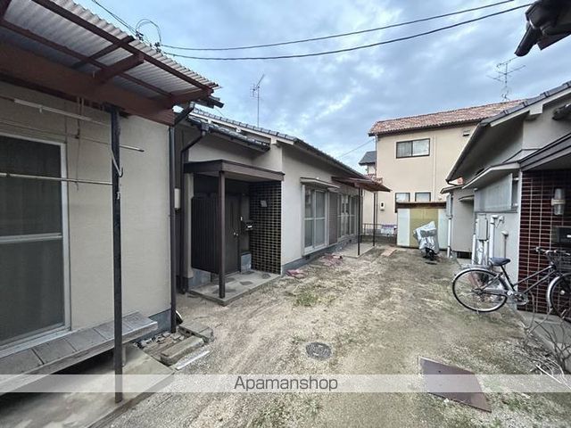 沖借家4号の外観写真