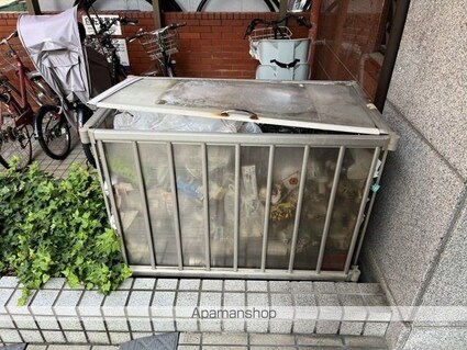 広島県広島市中区十日市町２丁目[1LDK/35m2]の共用部2