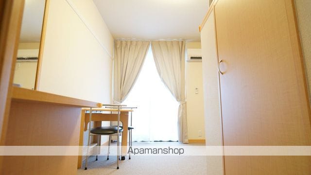 レオパレスＯＫＡＮＯ[1K/19.87m2]のリビング・居間2