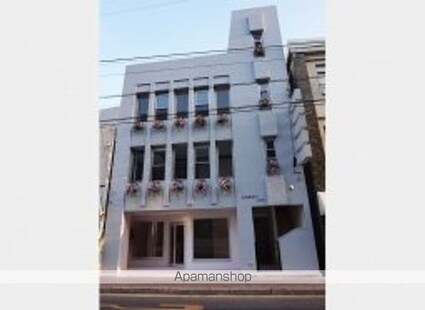 美術館通り京極[2K/38.62m2]の外観2