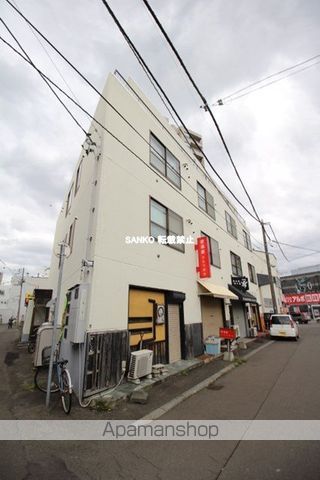 NYパレスの外観写真