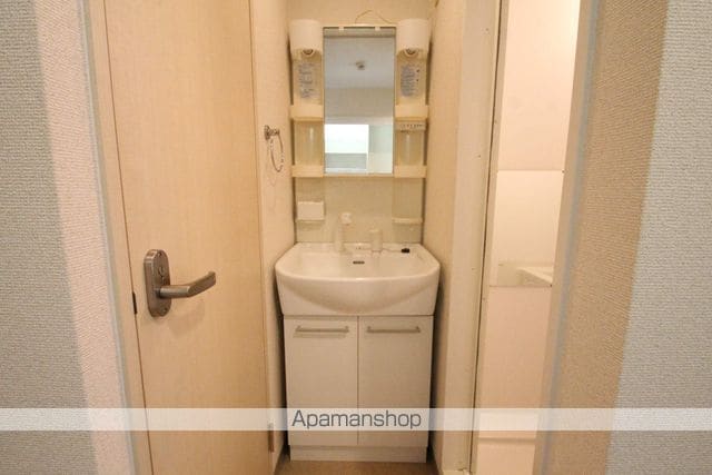 プルミエールメゾン江坂の内装写真