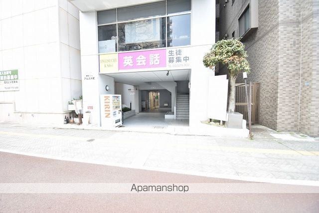 東急ドエルアルス大町の外観写真