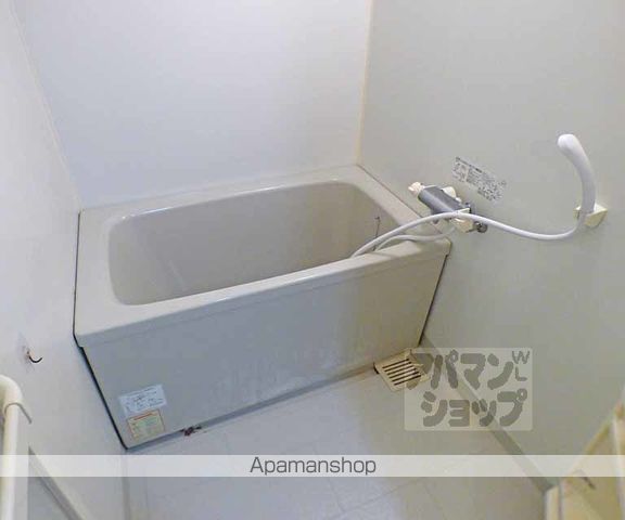 エターナルコート三条の内装写真