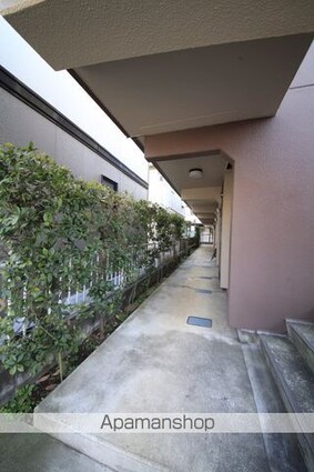 プレミール大沢[1R/17.6m2]のエントランス