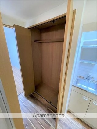 オリンピア塩上[1K/21.5m2]の収納