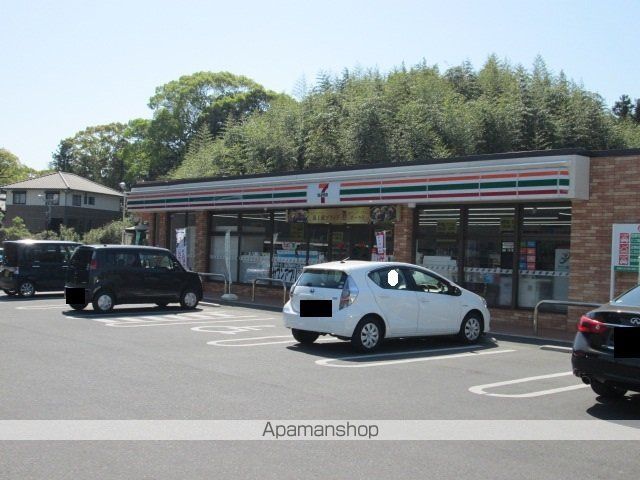 コリーヌ・アンジュBの周辺写真