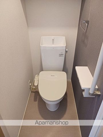 レヴリ IIの内装写真