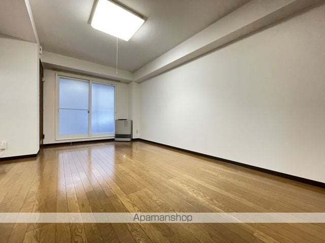 ピュアパレス函館IIIの内装写真