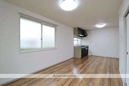 シャトル新福　Ａ棟[2LDK/55.58m2]のリビング・居間