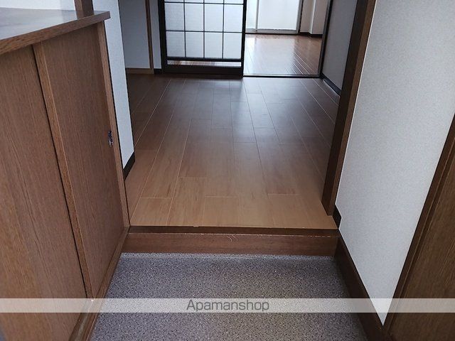 ペルシュワール Aの内装写真